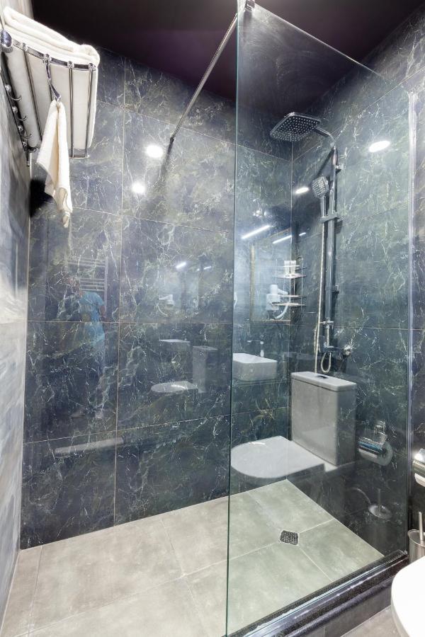 Irina'S Apartments Кутаїсі Екстер'єр фото