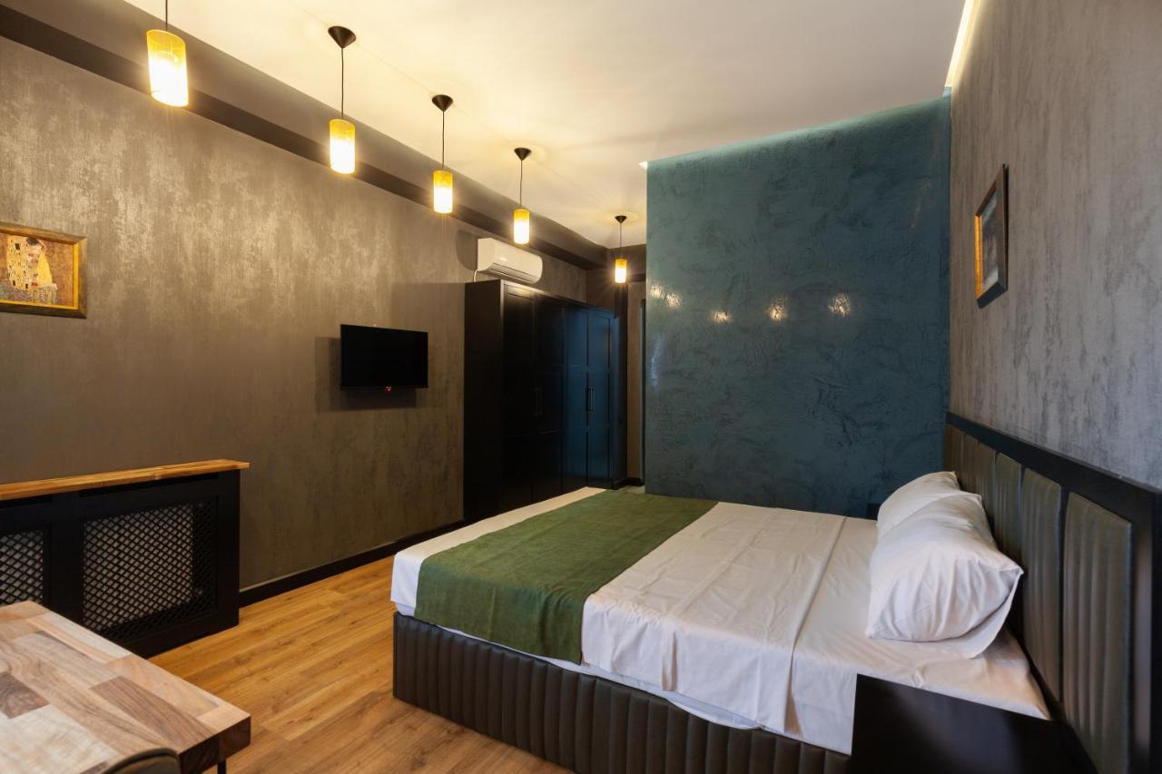 Irina'S Apartments Кутаїсі Екстер'єр фото